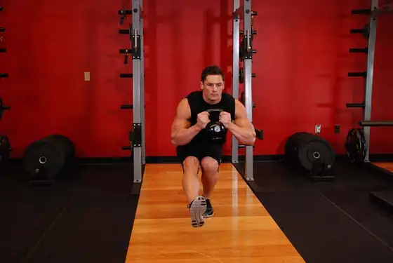 Kettlebell Pistol Squat — end position