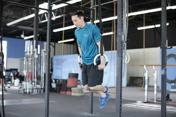 Ring Dips — end position